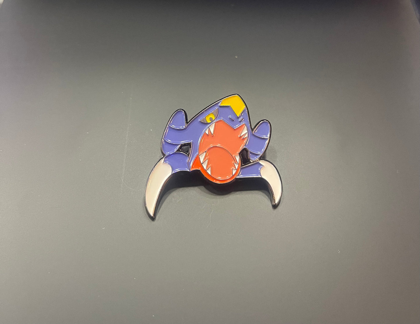 Garchomp Peeker